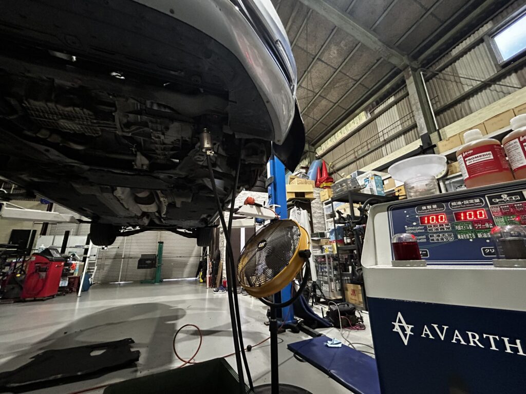 AVARTH　岐阜　VOLVO　ボルボ
V60　ATF交換　DCTオイル交換
ミッションオイル交換　診断
ミッション不具合　愛知　三重　大垣