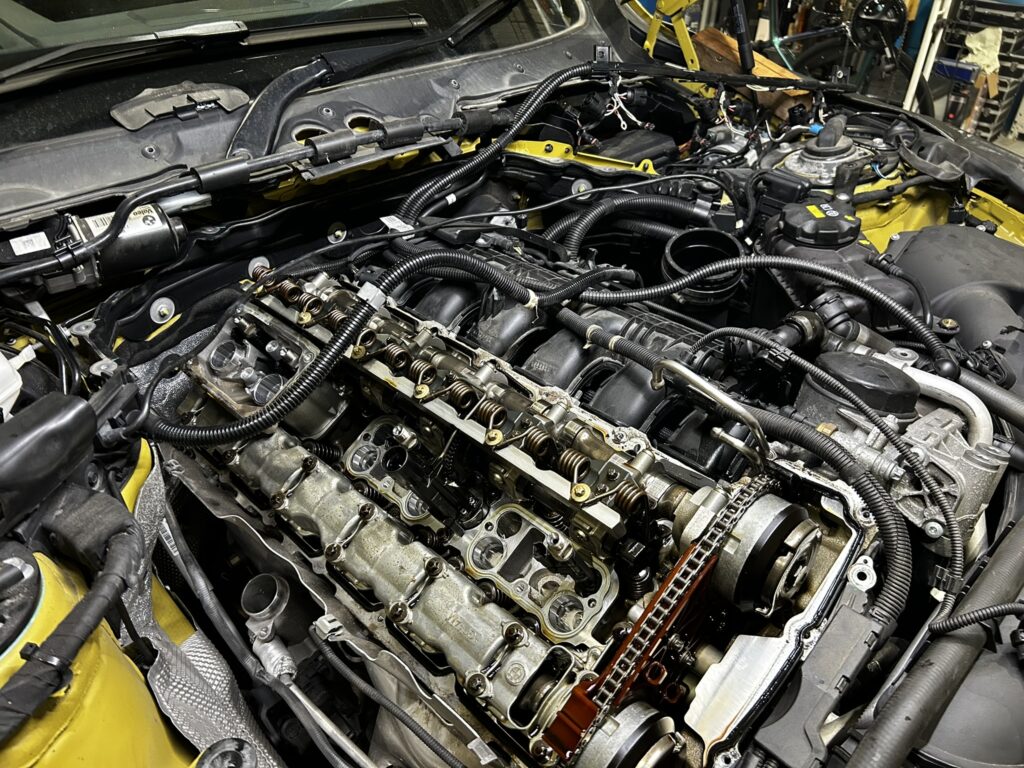 AVARTH　岐阜　愛知　三重　大垣　BMW修理　輸入車修理　BMW　岐阜BMW　M４　F８２　F８バルブトロニックサーボモーター　バルブトロニックモータ
