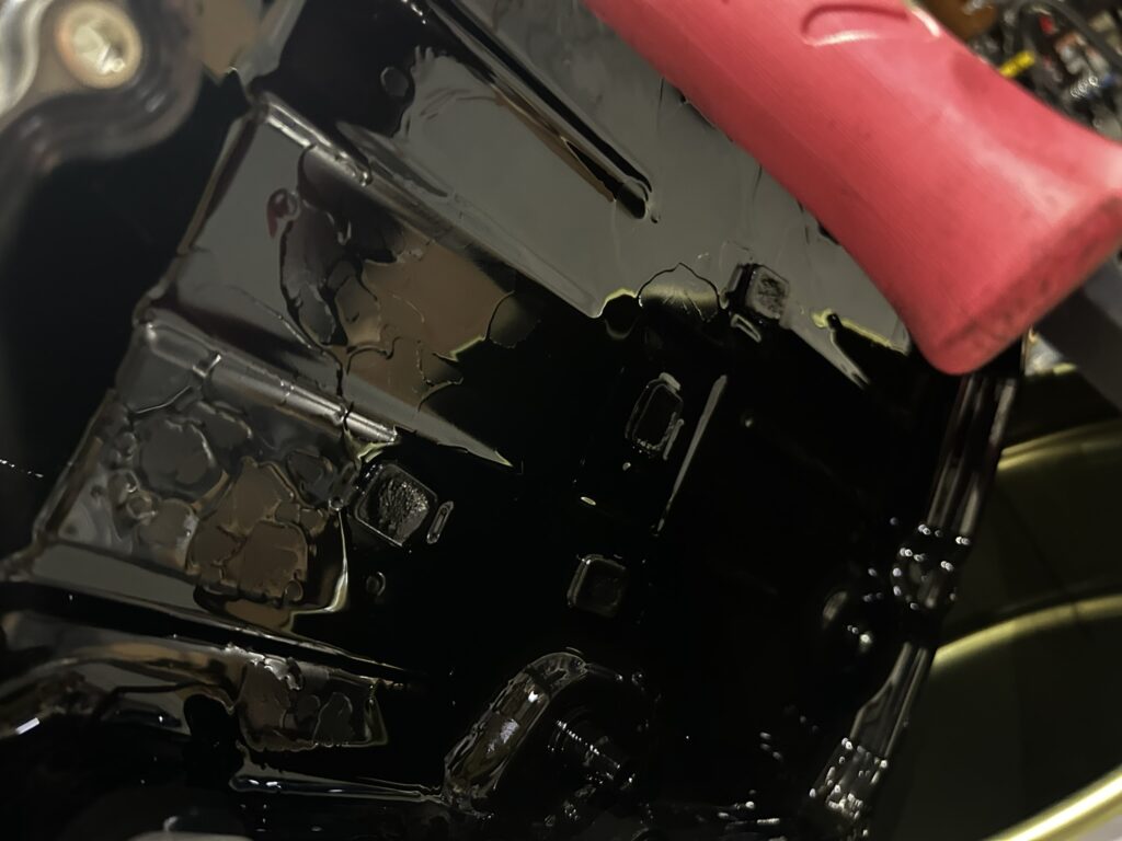 トヨタ ハイエース GDH206V
岐阜 大垣 岐南町 各務原 AVARTH ATF交換 オートマオイル交換 ハイエース修理 カスタム オイル交換 オイルパン