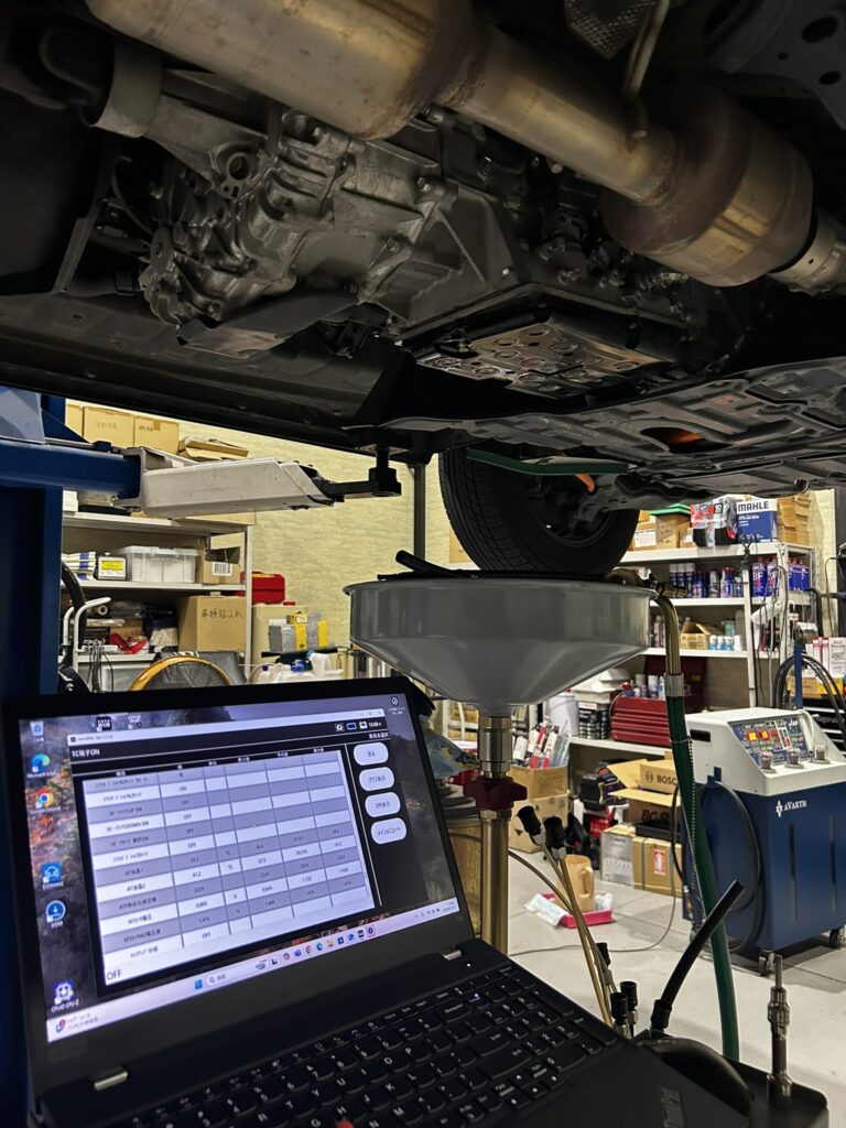 トヨタ ハイエース GDH206V
岐阜 大垣 岐南町 各務原 AVARTH ATF交換 オートマオイル交換 ハイエース修理 カスタム オイル交換 ワコーズ コア701 CORE701