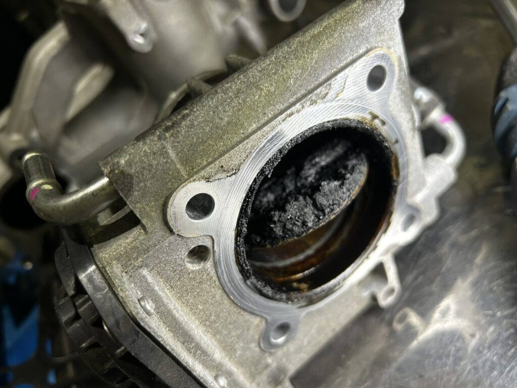 マツダ　アテンザ　ディーゼル　煤洗浄　インテーク　AVARTH　岐阜　瑞浪　岐南町　大垣　愛知　三重　長野　EGR流量異常　DPF