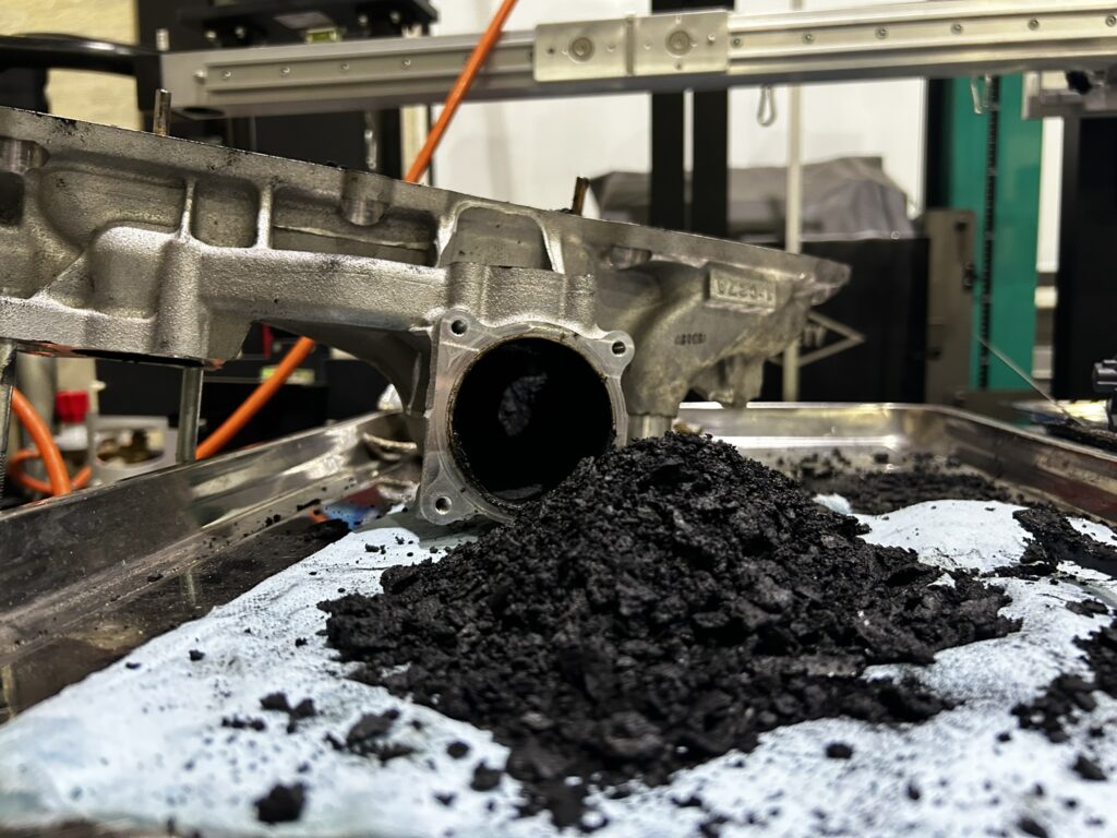 マツダ　アテンザ　ディーゼル　煤洗浄　インテーク　AVARTH　岐阜　瑞浪　岐南町　大垣　愛知　三重　長野　EGR流量異常　DPF