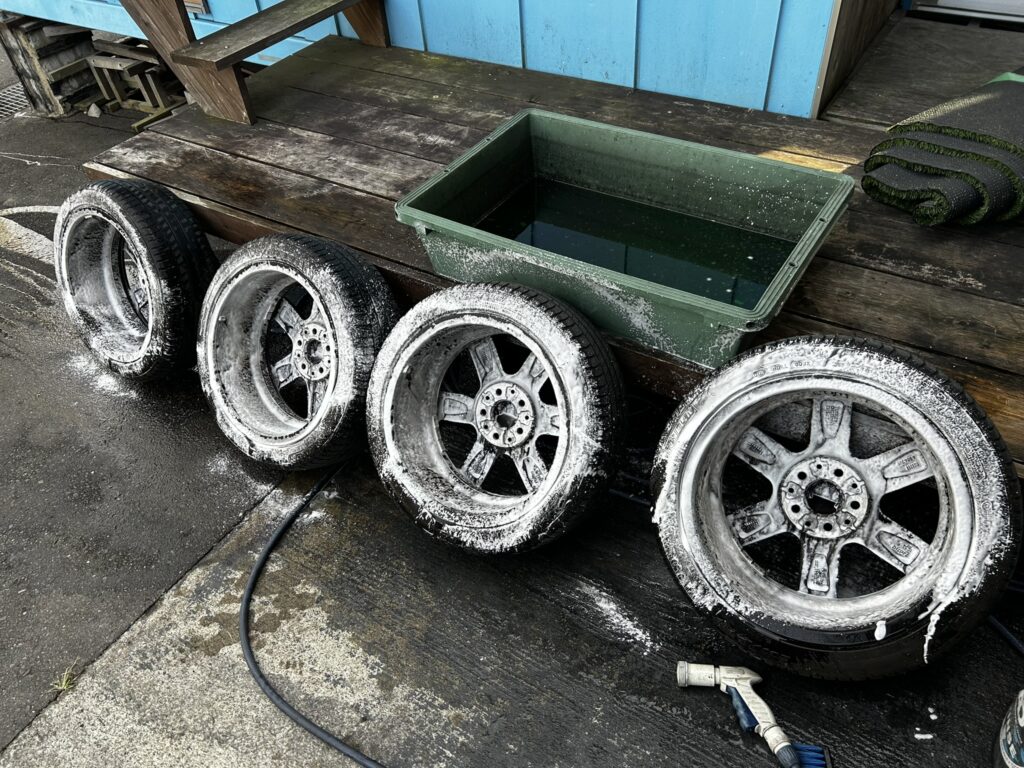 岐阜 AVARTH MINI BMW 岐南町 一宮 大垣 各務原 愛知 三重 名古屋 F56 MINI修理 オイル交換 ブレーキ交換 点検 診断 ディクセル パッド交換 洗車