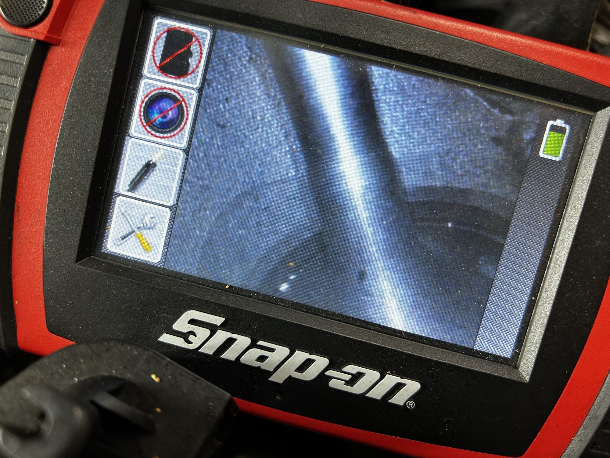 岐阜 AVARTH BMW F30 3シリーズ EGR流量異常 煤洗浄 岐阜BMW 岐南町 大垣 一宮 各務原 岡崎 三河 インマニ 煤 バルブ洗浄後